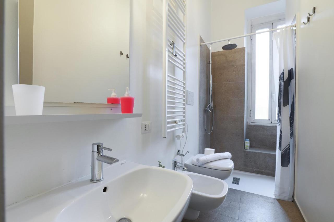 Appartement Primopiano - Giacosa à Milan Extérieur photo